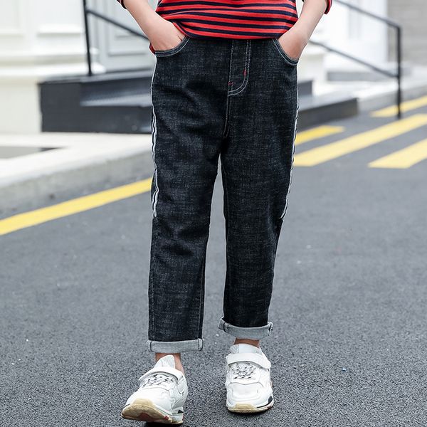 jeans fashimid big children cotton pants boys casual denim pants 2 colors kids warm spring autumn trousers blue/black color 230223
jeans fashimid big children cotton pants boys casual denim pants 2 colors kids warm spring autumn trousers blue/black color 230223