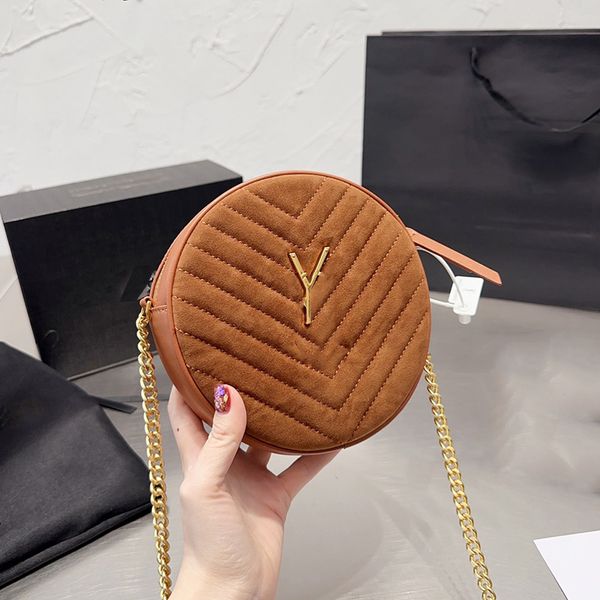 womens designer v-stitch round vanity box bags chevron line quilted nubuck rubbed/calfskin genuine leather cosmetic case ghw crossbody shoul
womens designer v-stitch round vanity box bags chevron line quilted nubuck rubbed/calfskin genuine leather cosmetic case ghw crossbody shoul