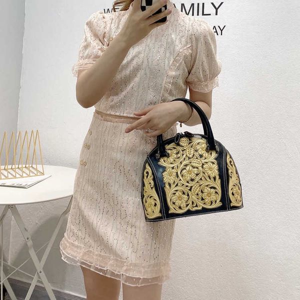 totes bag bags handbags women new chinese style leather carving with cheongsam portable messenger single shoulder women's bag
totes bag bags handbags women new chinese style leather carving with cheongsam portable messenger single shoulder women's bag