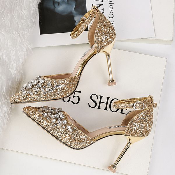 sandals women summer 9.5cm high heels crystal luxury sandals lady glitter bling pumps footwear sequins wedding bridal sandles shoes 230223, Black
sandals women summer 9.5cm high heels crystal luxury sandals lady glitter bling pumps footwear sequins wedding bridal sandles shoes 230223, Black