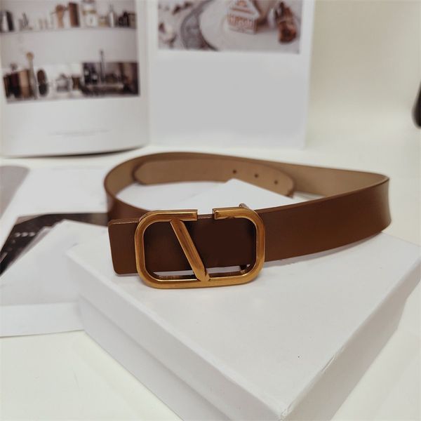 popular leather belts fashion designer v belt mens clothing 2.5cm wedding trousers retro cinturon waist adjustable metal letter buckle women, Black;brown
popular leather belts fashion designer v belt mens clothing 2.5cm wedding trousers retro cinturon waist adjustable metal letter buckle women, Black;brown