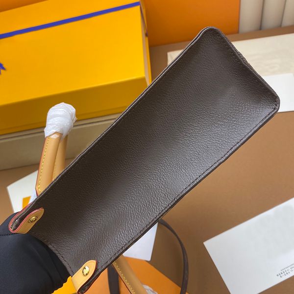 luxury designer crossbody bag women's 22cm sac plat bb bag leather coated canvas old floral handbag one shoulder purse m46265 with box
luxury designer crossbody bag women's 22cm sac plat bb bag leather coated canvas old floral handbag one shoulder purse m46265 with box
