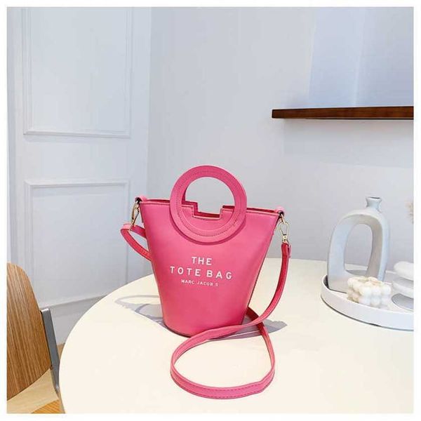 32% off handbag 2023 fashion women's bag leather quality fashionable large-capacity fashion simple and single shoulder messenger small
32% off handbag 2023 fashion women's bag leather quality fashionable large-capacity fashion simple and single shoulder messenger small