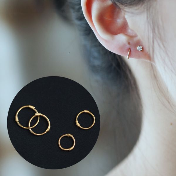 stud goldtutu design really 9k gold mini earrings for women fashion jewelry 230223, Golden;silver
stud goldtutu design really 9k gold mini earrings for women fashion jewelry 230223, Golden;silver