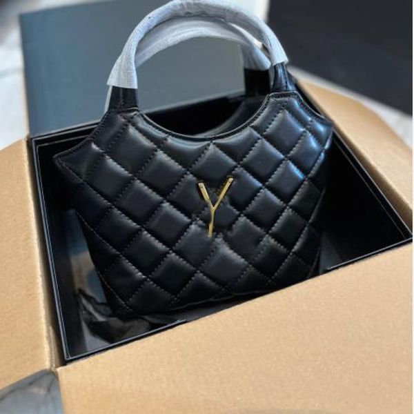 2023 yel designer luxury bag shoulder bags handbags the tote bag clutch leather messenger chains crossbody
2023 yel designer luxury bag shoulder bags handbags the tote bag clutch leather messenger chains crossbody
