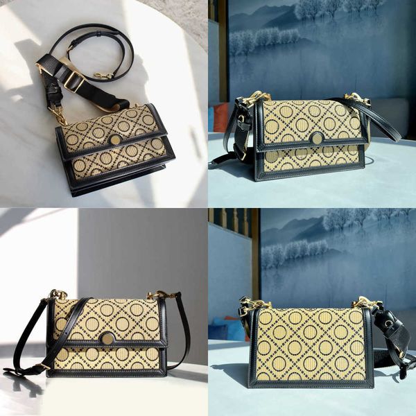 1:1 shoulder bag handbag women designer handbags tote bags crossbody bags classic luxury messenger lady purse totes wide strap 220909
1:1 shoulder bag handbag women designer handbags tote bags crossbody bags classic luxury messenger lady purse totes wide strap 220909