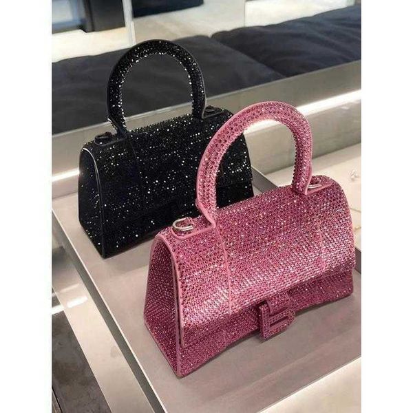 evening s net red same full hourglass flash diamond spice girl portable oblique span 2023 new women's bag fashion
evening s net red same full hourglass flash diamond spice girl portable oblique span 2023 new women's bag fashion