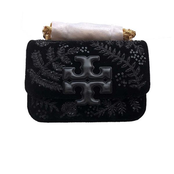 fashion shoulder bags women leather chain small square bag outdoor travel handbags 49%off
fashion shoulder bags women leather chain small square bag outdoor travel handbags 49%off