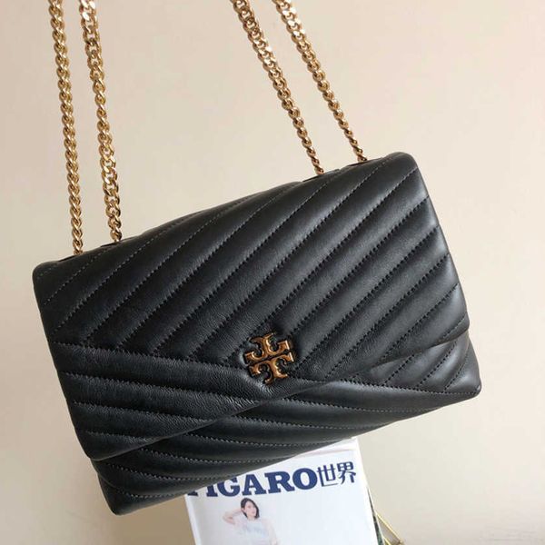 fashion shoulder bags women series soft small striped shoulder diagonal chain bag outdoor travel handbags 49%off
fashion shoulder bags women series soft small striped shoulder diagonal chain bag outdoor travel handbags 49%off