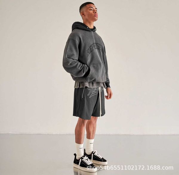 2023 men's and women's hoodies fashion western european brand designer represne power by high street letter print washable old pan, Black
2023 men's and women's hoodies fashion western european brand designer represne power by high street letter print washable old pan, Black
