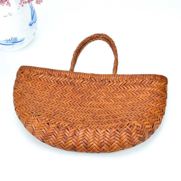beach bags woven bag leather french food basket bag head leather net red handbag 230223
beach bags woven bag leather french food basket bag head leather net red handbag 230223