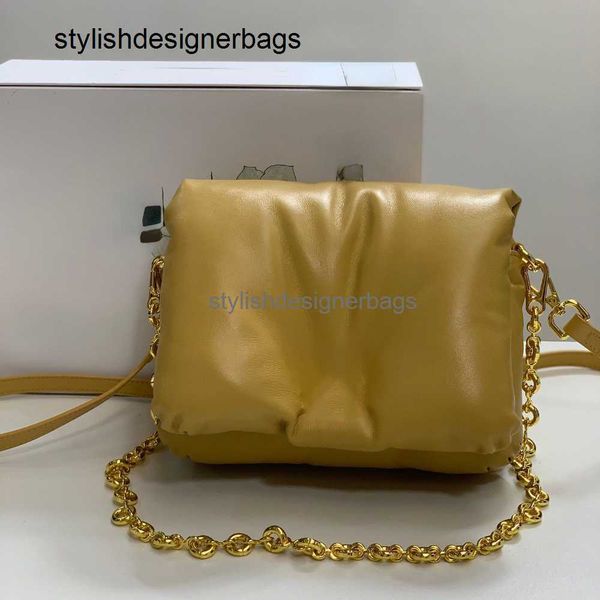 luxury designer soft sheep leather shoulder bag retro solid color genuine leather women's fashion stylish large capacity chain crossbod
luxury designer soft sheep leather shoulder bag retro solid color genuine leather women's fashion stylish large capacity chain crossbod