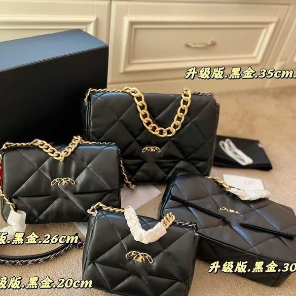 evening bags new small fragrant leather 19bag ouyang nana's same style darlingge chain portable single-shoulder messenger bag
evening bags new small fragrant leather 19bag ouyang nana's same style darlingge chain portable single-shoulder messenger bag