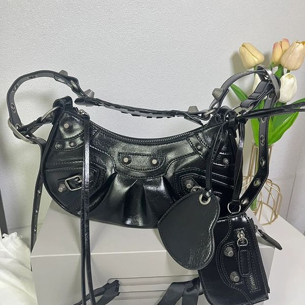 womens classic motorcycle crossbody half moon bag luxury designer le cagole minimalist underarm shoulder bag strap mens purse riveted vintag
womens classic motorcycle crossbody half moon bag luxury designer le cagole minimalist underarm shoulder bag strap mens purse riveted vintag