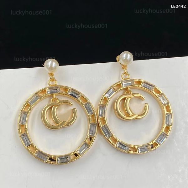 new charm stainless steel 18k gold-plated designer letter geometry famous female pendant round pearl earrings wedding jewelry accessories pa, Golden
new charm stainless steel 18k gold-plated designer letter geometry famous female pendant round pearl earrings wedding jewelry accessories pa, Golden