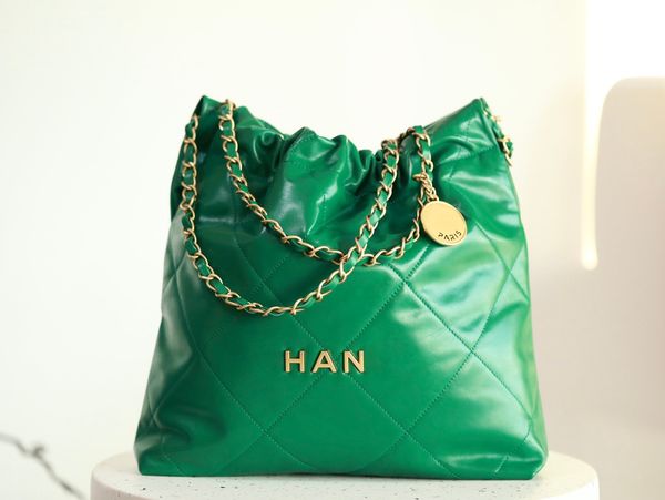 fashion bag one shoulder bag 22 tote high-quality diamond lattice shopping bag mother and son bag woven chain original leather designer bran
fashion bag one shoulder bag 22 tote high-quality diamond lattice shopping bag mother and son bag woven chain original leather designer bran