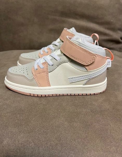 wholesale velcro kids basketball shoes jumpman 1 1s mid milan sail light bone-string-shim classic youth shoes designer sneakers
wholesale velcro kids basketball shoes jumpman 1 1s mid milan sail light bone-string-shim classic youth shoes designer sneakers