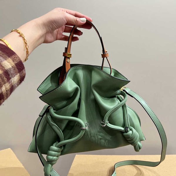 shoulder bag designer handbags crossbody purse luxury bag women trend solid color beach totes lady leather messenger bags 230223
shoulder bag designer handbags crossbody purse luxury bag women trend solid color beach totes lady leather messenger bags 230223
