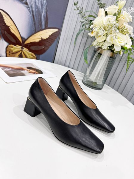 foam runners woman shoes sandal crocs cchanellrs luxurious sandals dolce gabbana slides slippers heels givence shoes wedges for woman leathe, Black
foam runners woman shoes sandal crocs cchanellrs luxurious sandals dolce gabbana slides slippers heels givence shoes wedges for woman leathe, Black