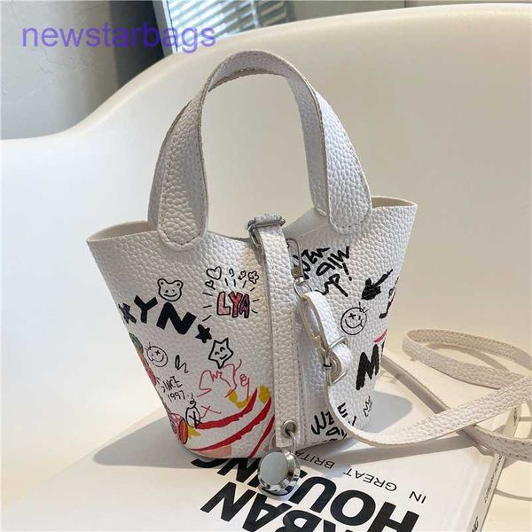 designer herme picotin lock bags for sale personalized mini portable bucket bag 2023 new fashion in summer
designer herme picotin lock bags for sale personalized mini portable bucket bag 2023 new fashion in summer