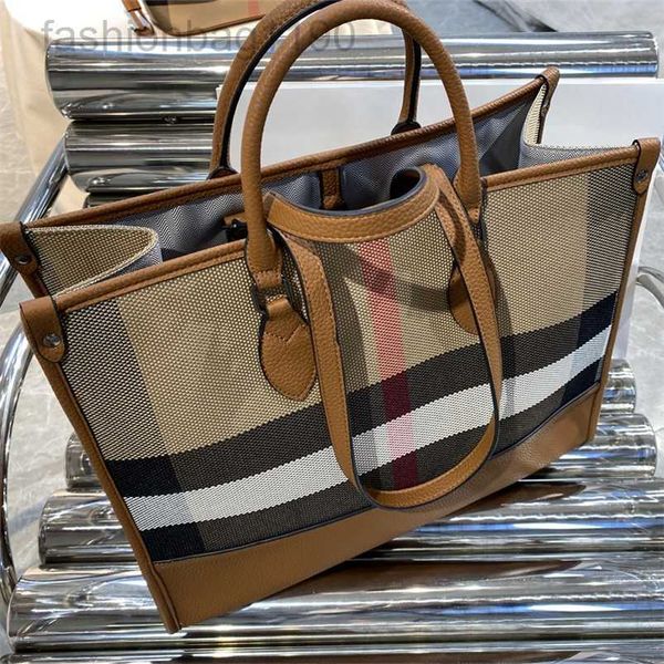 new new tote designer burbrerys women handbags 2023 big tote leisure high beauty threedimensional checker outgoing letter briefcase versatil
new new tote designer burbrerys women handbags 2023 big tote leisure high beauty threedimensional checker outgoing letter briefcase versatil