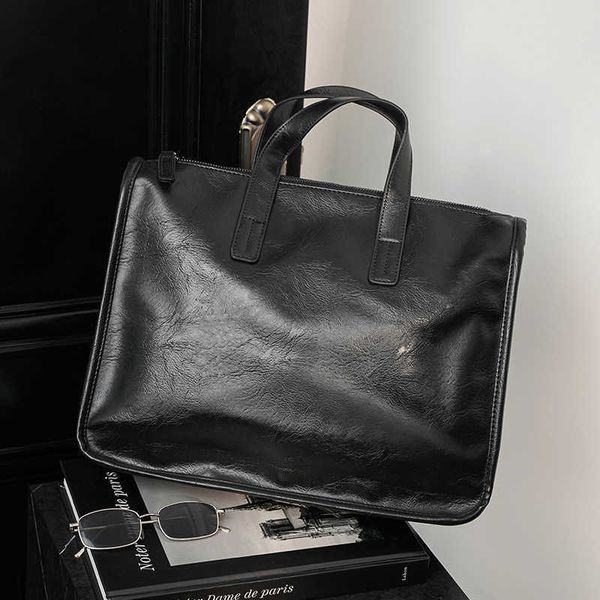 briefcases 2023 leisure portable shoulder bag men's large-capacity diagonal business travel computer office 230223
briefcases 2023 leisure portable shoulder bag men's large-capacity diagonal business travel computer office 230223