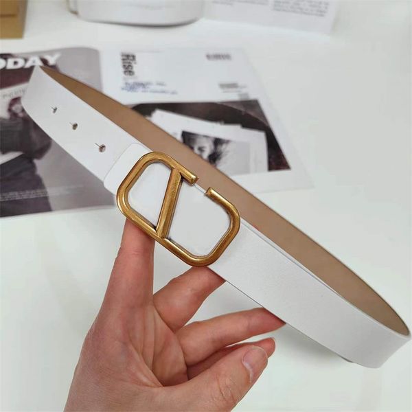 western solid color luxury belt woman mens v designer belts business leisure letter buckle cinture 2.5cm lady trousers decorative leather be, Black;brown
western solid color luxury belt woman mens v designer belts business leisure letter buckle cinture 2.5cm lady trousers decorative leather be, Black;brown