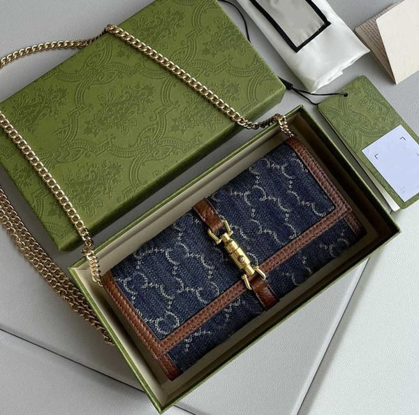 women gold chain bag ladie letter wallet flap crossbody handbag messenger pouch water wash tannin brown leather designer bag
women gold chain bag ladie letter wallet flap crossbody handbag messenger pouch water wash tannin brown leather designer bag