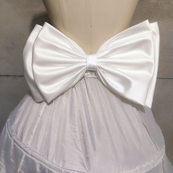 waist chain belts wholesale pure white big satin bow wedding dress belt ribbons bridal garter ivory detachable knots ladies weddving accesso
waist chain belts wholesale pure white big satin bow wedding dress belt ribbons bridal garter ivory detachable knots ladies weddving accesso
