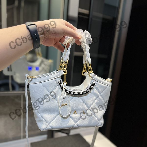 mini genuine leather shopping bags with chain white black lager capacity totes bags designer handbags luxurys purse classic wallet outdoors
mini genuine leather shopping bags with chain white black lager capacity totes bags designer handbags luxurys purse classic wallet outdoors