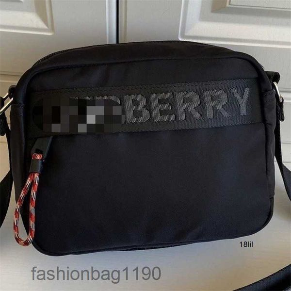 bag new luxury designer burbrery handbags classic umbrella cloth nylon waterproof male female stars same postman camera bag messenger should
bag new luxury designer burbrery handbags classic umbrella cloth nylon waterproof male female stars same postman camera bag messenger should