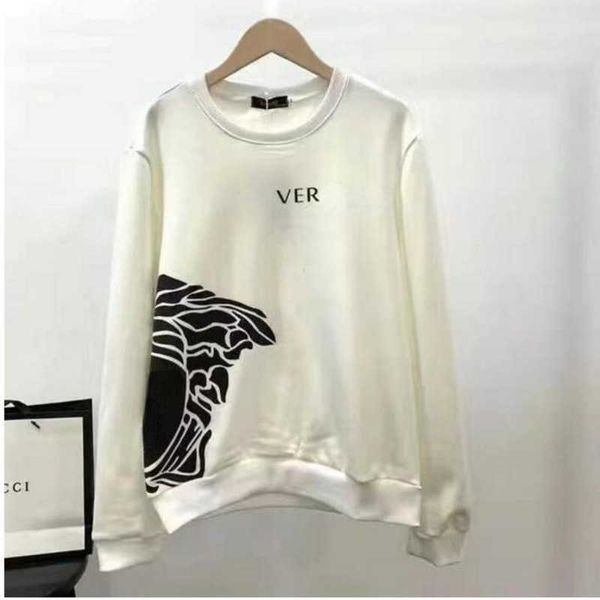 mens hoodie sweatshirt designer sweater medusa long sleeve tshirt women neck sweater 3018, Black
mens hoodie sweatshirt designer sweater medusa long sleeve tshirt women neck sweater 3018, Black