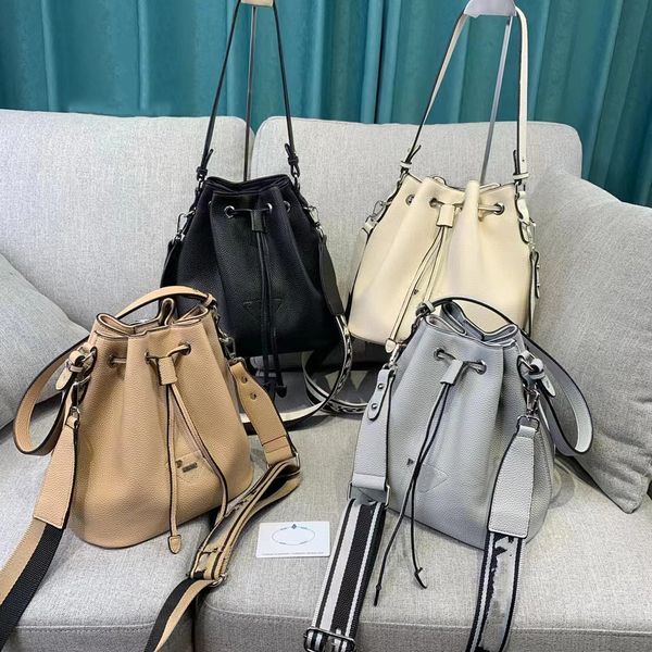 shoulder designer women bag for bag handbag messenger totes fashion metallic handbags classic gift wholesale soft leather travel holiday par
shoulder designer women bag for bag handbag messenger totes fashion metallic handbags classic gift wholesale soft leather travel holiday par