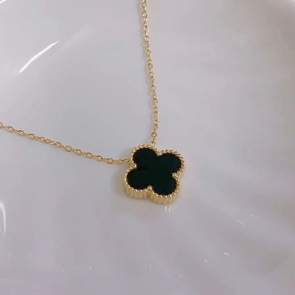 fashion designers double side clover pendant necklace statement jewelry for women, Silver
fashion designers double side clover pendant necklace statement jewelry for women, Silver