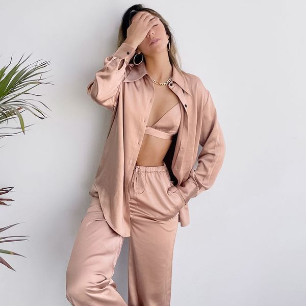 women's sleepwear restve casual pajamas for women 3 piece set turn down collar long sleeve bra female sets with pants solid home wear, Black;red
women's sleepwear restve casual pajamas for women 3 piece set turn down collar long sleeve bra female sets with pants solid home wear, Black;red