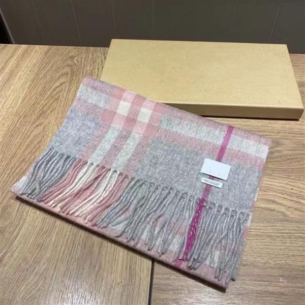 2022 designer cashmere scarf winter women and men long scarves quality headband fashion classic printed check big plaid shawls 168x30cm265t, Blue;gray
2022 designer cashmere scarf winter women and men long scarves quality headband fashion classic printed check big plaid shawls 168x30cm265t, Blue;gray