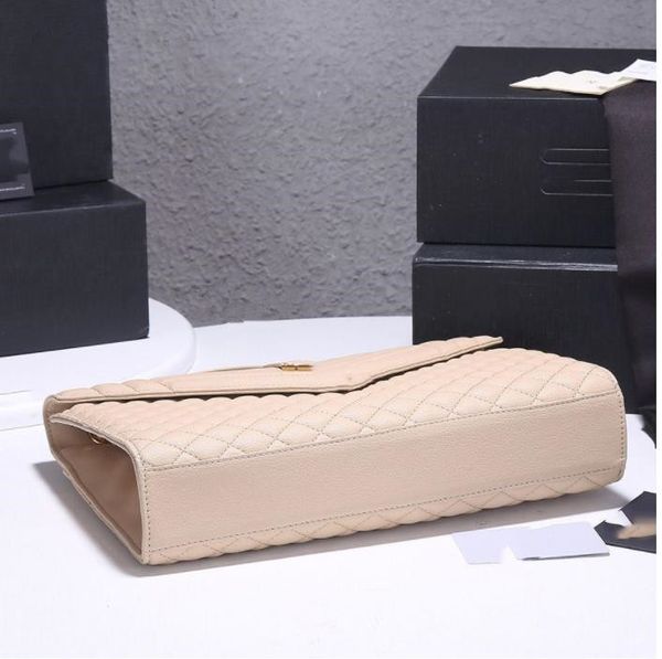 2023 cassandre clutch bags matelasse large zipped envelope womens mens flap in mix pouch in grain de poudre embossed leather yslity
2023 cassandre clutch bags matelasse large zipped envelope womens mens flap in mix pouch in grain de poudre embossed leather yslity