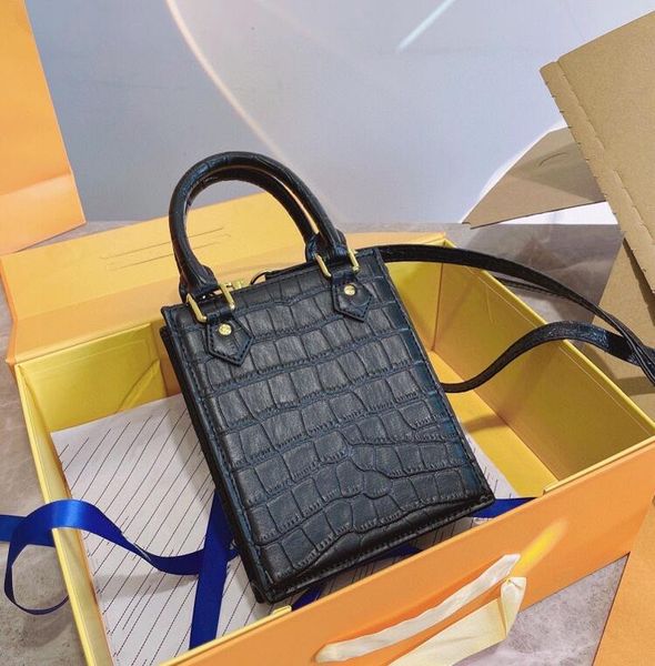 designer the tote bags tote bag womens designer wallets sequined diamond messenger bag fashion leisure gift material leather handbags should
designer the tote bags tote bag womens designer wallets sequined diamond messenger bag fashion leisure gift material leather handbags should