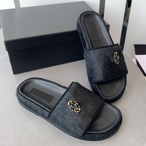 womens slippers horse hair platform heels sandals with chain slides ladies mules classic black slip-on outdoor leisure flip flops luxurys be
womens slippers horse hair platform heels sandals with chain slides ladies mules classic black slip-on outdoor leisure flip flops luxurys be