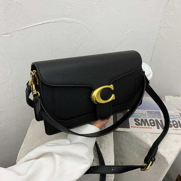 bag women's new atmospheric one-shoulder women's small square simple diagonal lady portable bag fashion handbag
bag women's new atmospheric one-shoulder women's small square simple diagonal lady portable bag fashion handbag