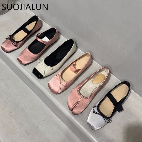 dress shoes suojialun 2023 spring fashion pink women flat round toe slip on ladies ballet casual soft mujer 230224, Black
dress shoes suojialun 2023 spring fashion pink women flat round toe slip on ladies ballet casual soft mujer 230224, Black