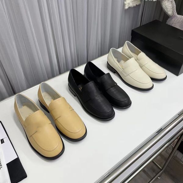 2023 british new retro platform sandals lazy loafers female thick heel leather single shoe small leather shoes, Black
2023 british new retro platform sandals lazy loafers female thick heel leather single shoe small leather shoes, Black