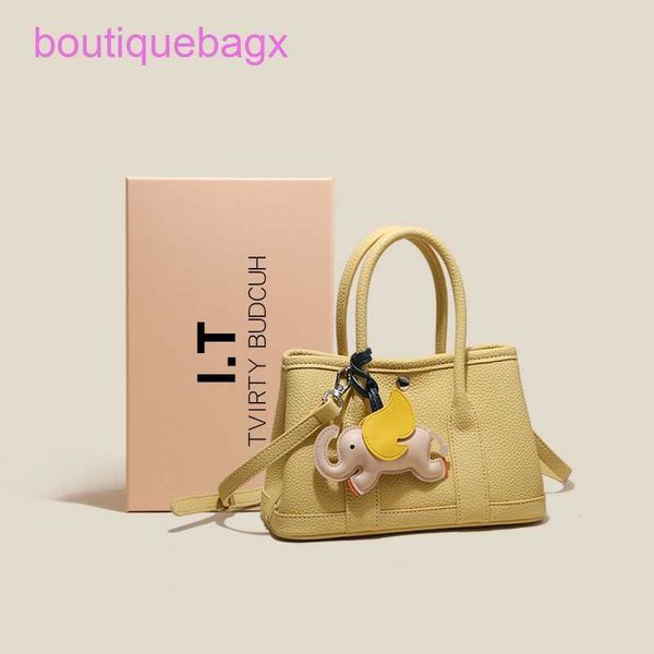 luxury party garden bags h ermes for sale leather bag 2023 new garden women's large capacity bucket tote one shoulder diagonal carry on
luxury party garden bags h ermes for sale leather bag 2023 new garden women's large capacity bucket tote one shoulder diagonal carry on