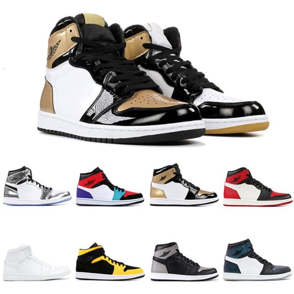1s new shoes man basketball shoes bred toe shadow gold 3 triple white homage to home sports sneaker trainers185d
1s new shoes man basketball shoes bred toe shadow gold 3 triple white homage to home sports sneaker trainers185d