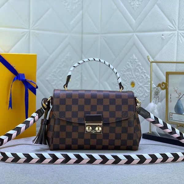 2023 designers women handbag messenger evening bags embossing leather embossing elegant shoulder bag luxury crossbody shopping tote wallets
2023 designers women handbag messenger evening bags embossing leather embossing elegant shoulder bag luxury crossbody shopping tote wallets
