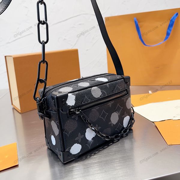 23 women luxurys designers classic totes bags pochette handbag imprint flowers detachable messenger bag messenger ladies wallets pouch purse
23 women luxurys designers classic totes bags pochette handbag imprint flowers detachable messenger bag messenger ladies wallets pouch purse