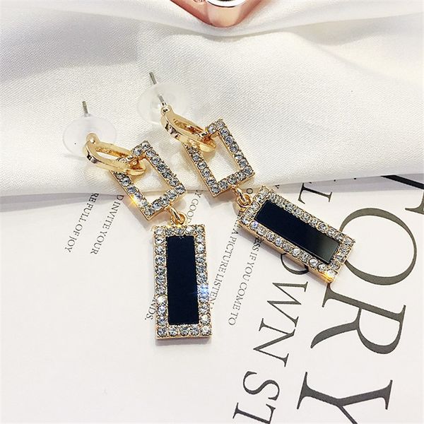 s925 silver needle geometric long earrings women's fashion rectangular oil drop earrings korean temperament versatile flash diamond ear, Golden
s925 silver needle geometric long earrings women's fashion rectangular oil drop earrings korean temperament versatile flash diamond ear, Golden