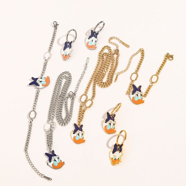 fashion high-end duck pendant necklace mans cuban chain women clavicle chain bracelet designer jewelry earrings, Silver
fashion high-end duck pendant necklace mans cuban chain women clavicle chain bracelet designer jewelry earrings, Silver