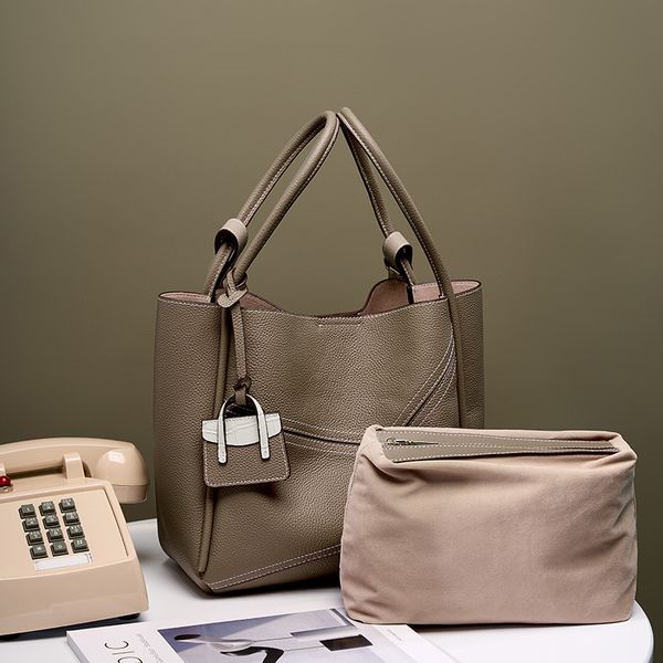 women inclined shoulder bags fashion casual womens bag small handbag totes high-capacity genuine leather large volume wholesale girl mobile
women inclined shoulder bags fashion casual womens bag small handbag totes high-capacity genuine leather large volume wholesale girl mobile