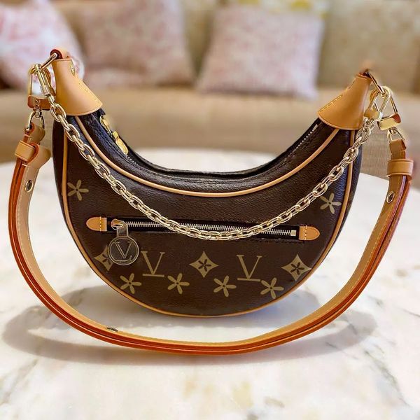 m81098 designer loop bag luxury half moon leather classic old flower women's mens underarm clutch handbag tote zipper two shoulder meta
m81098 designer loop bag luxury half moon leather classic old flower women's mens underarm clutch handbag tote zipper two shoulder meta
